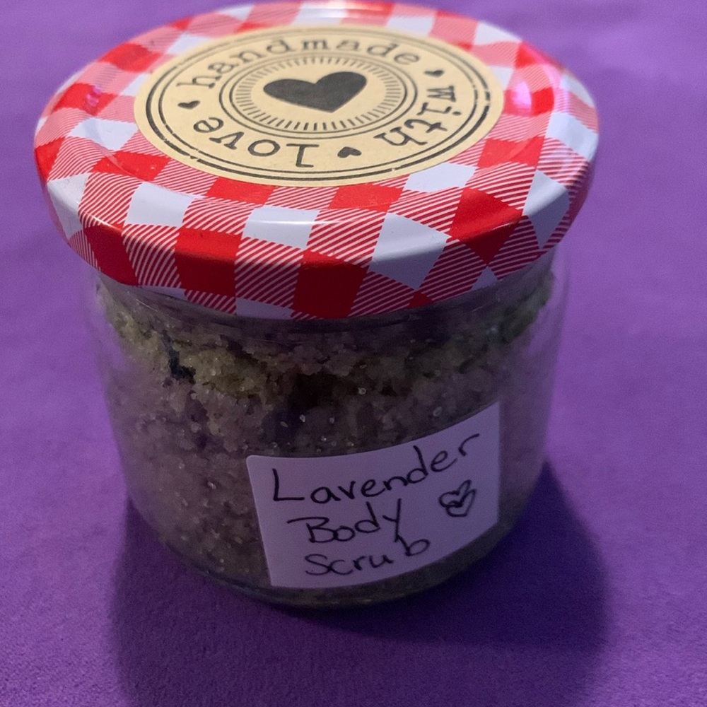Lavender Body Scrub - Picture 2 of 3